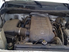 2013 TOYOTA TUNDRA, WHITE, EXTD CAB, 5.7L, AT. 2WD.   Z26492